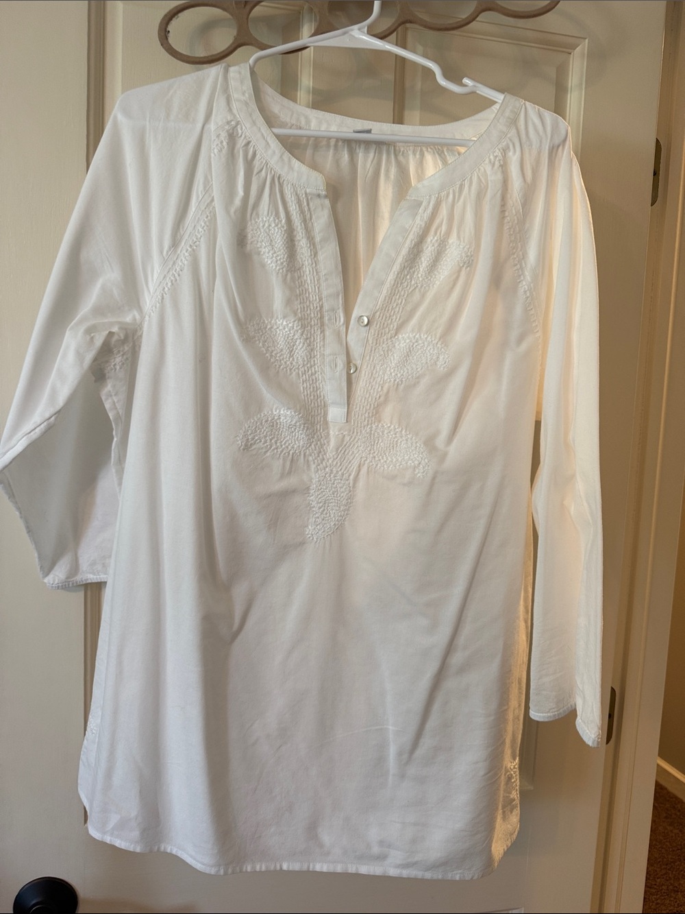 J. Jill White Embroidered Split-Neck Tunic